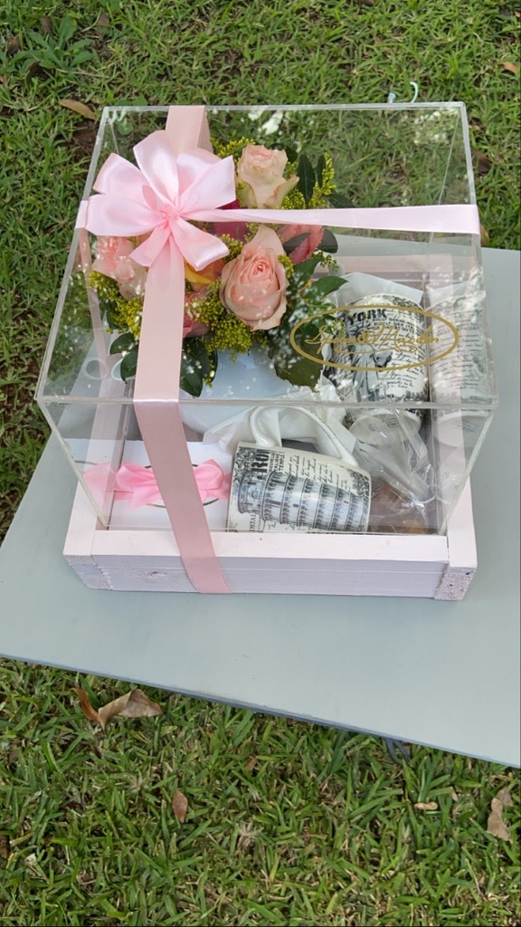 Monet Box