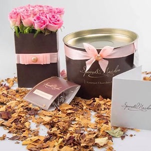 Belgian Chocolate cake and flowers set